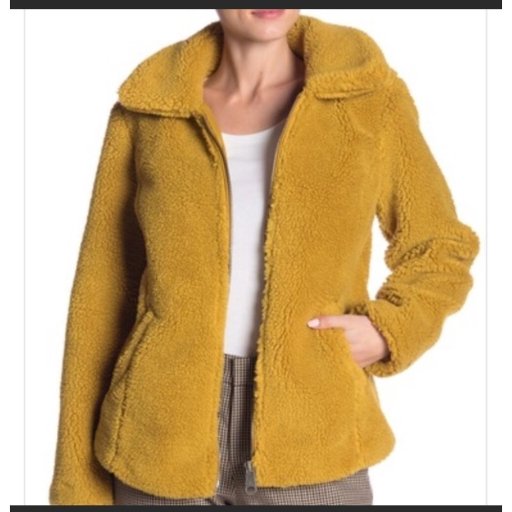 49. Sebby Full-Zip Pocketed Faux-Shearling Teddy Jacket